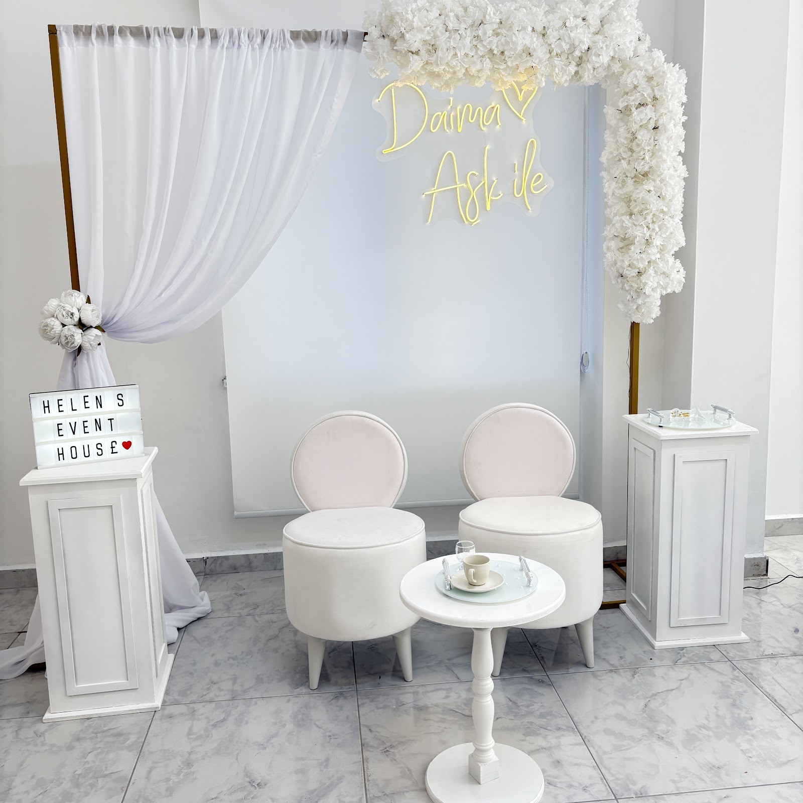 BURDUR DAVET EVİ Helens Event House (Kız isteme,Söz,Nişan,Doğum Günü,Evlilik Teklifi,Taziye,Açılış Organizasyon Hizmetleri)