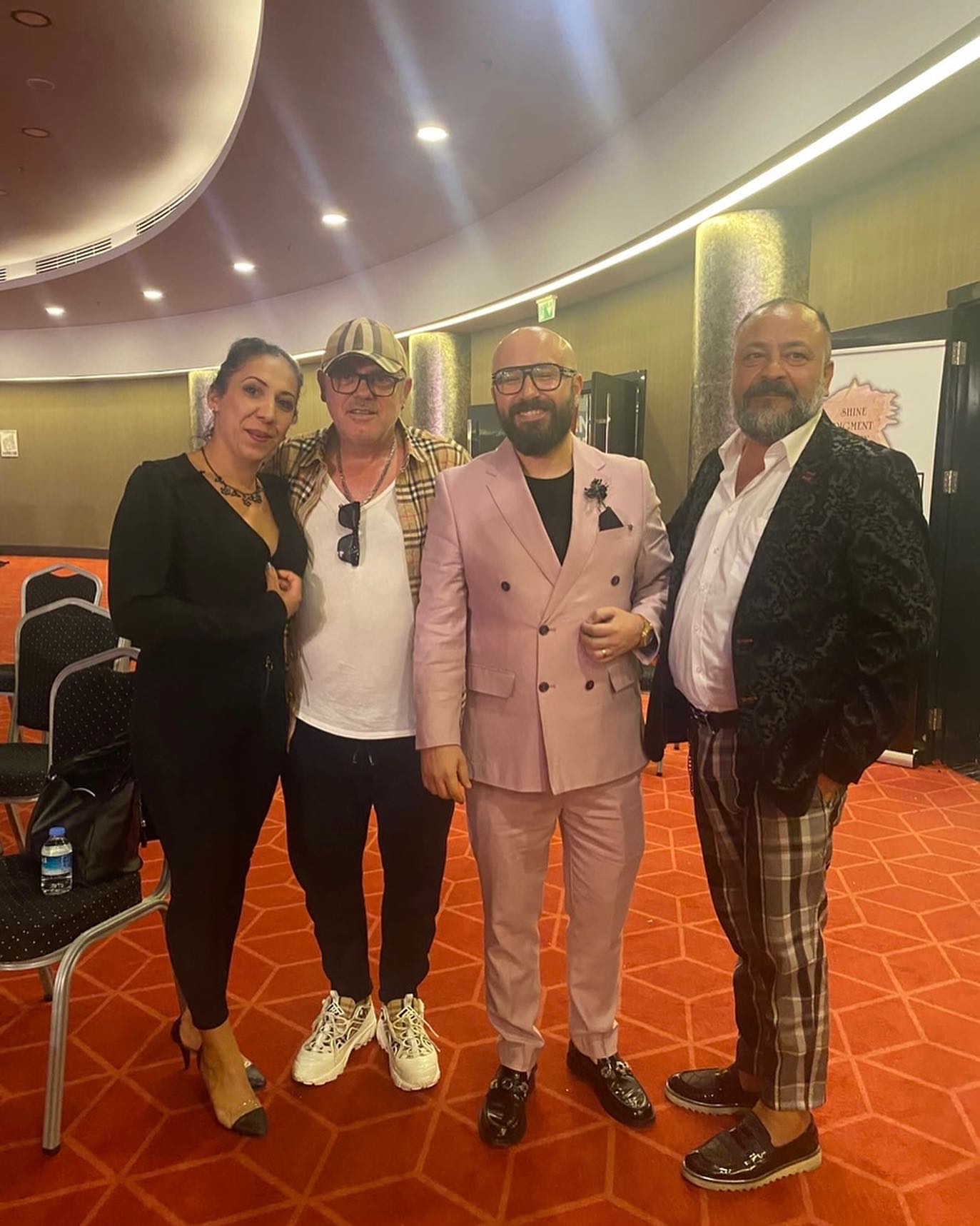 MEGA WOMEN HAİRDRESSER